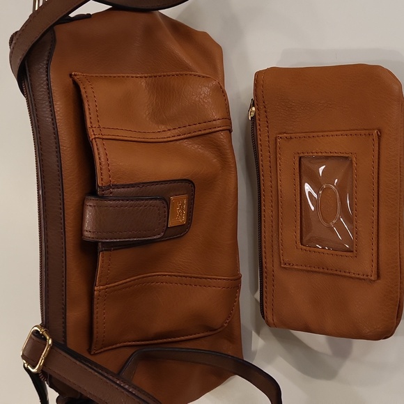 BOC Women's Crossbody Bag - Picture 3 of 8